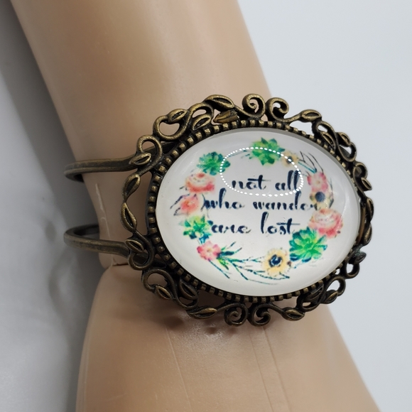 Not all who wander are lost clamper bracelet bronze floral - Picture 4 of 6
